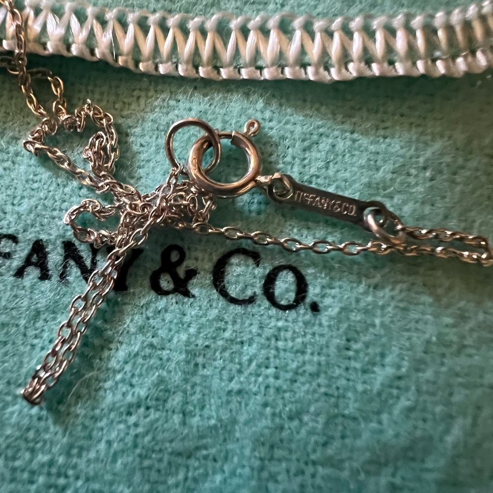 Aunthentic tiffany open hear necklace - Picture 3 of 5